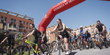 El Día de la Bicicleta “José Antonio Espinosa”, el concierto de la Coral de Azuqueca y la orquesta Evasión cierran las Fiestas de San Isidro